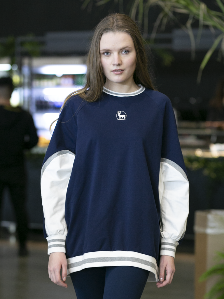 Woman Pullover